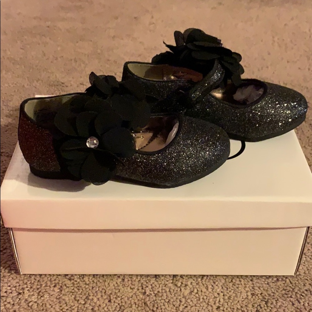 Toddler black dress shoes